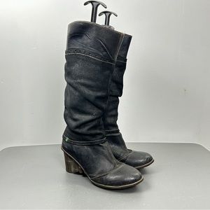 El Naturalista Black Heeled Boots
